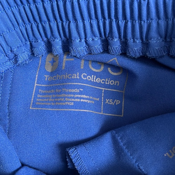 Figs scrub set - Picture 3 of 4